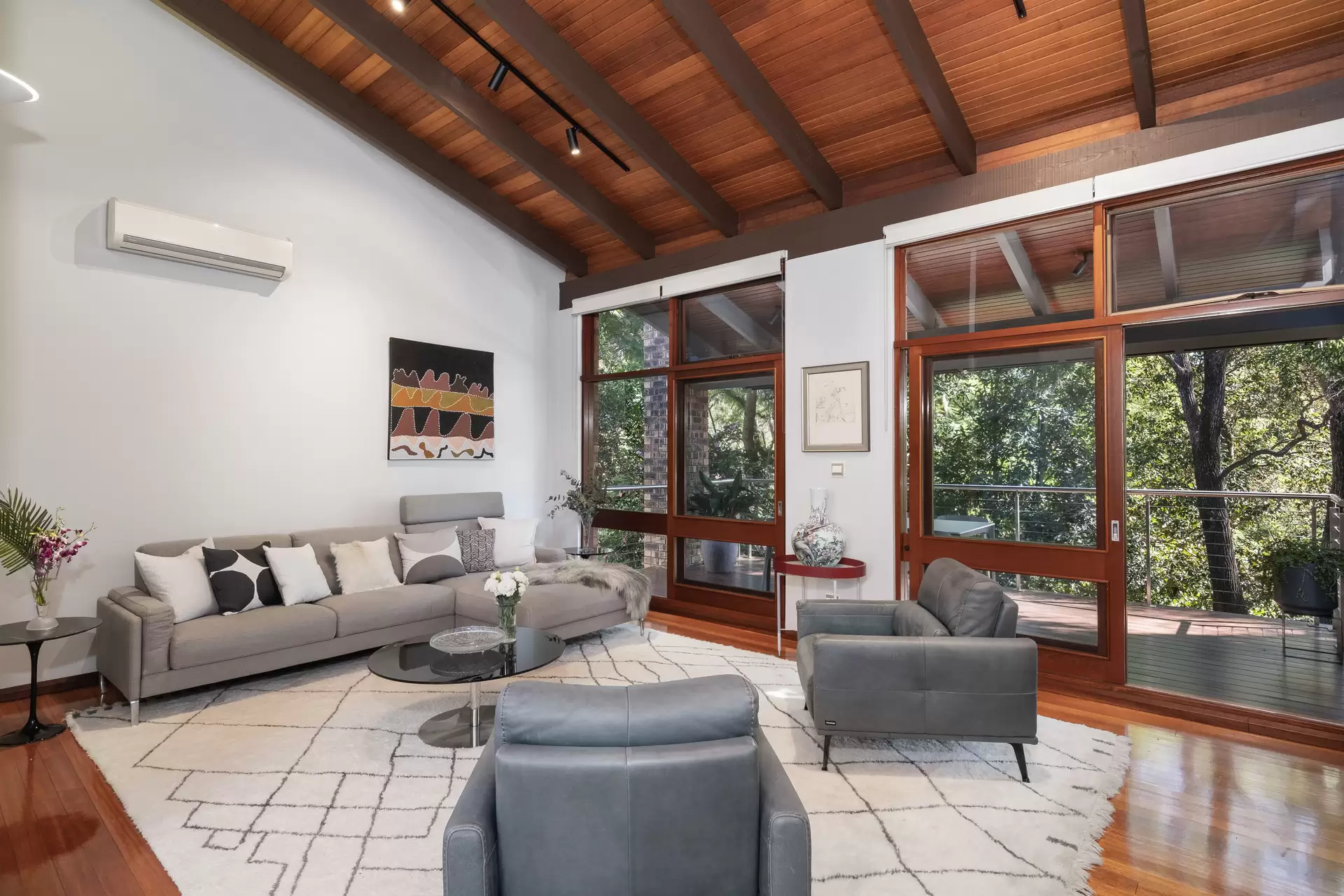 119 St Johns Avenue, Gordon Auction by Chan Yahl - image 6