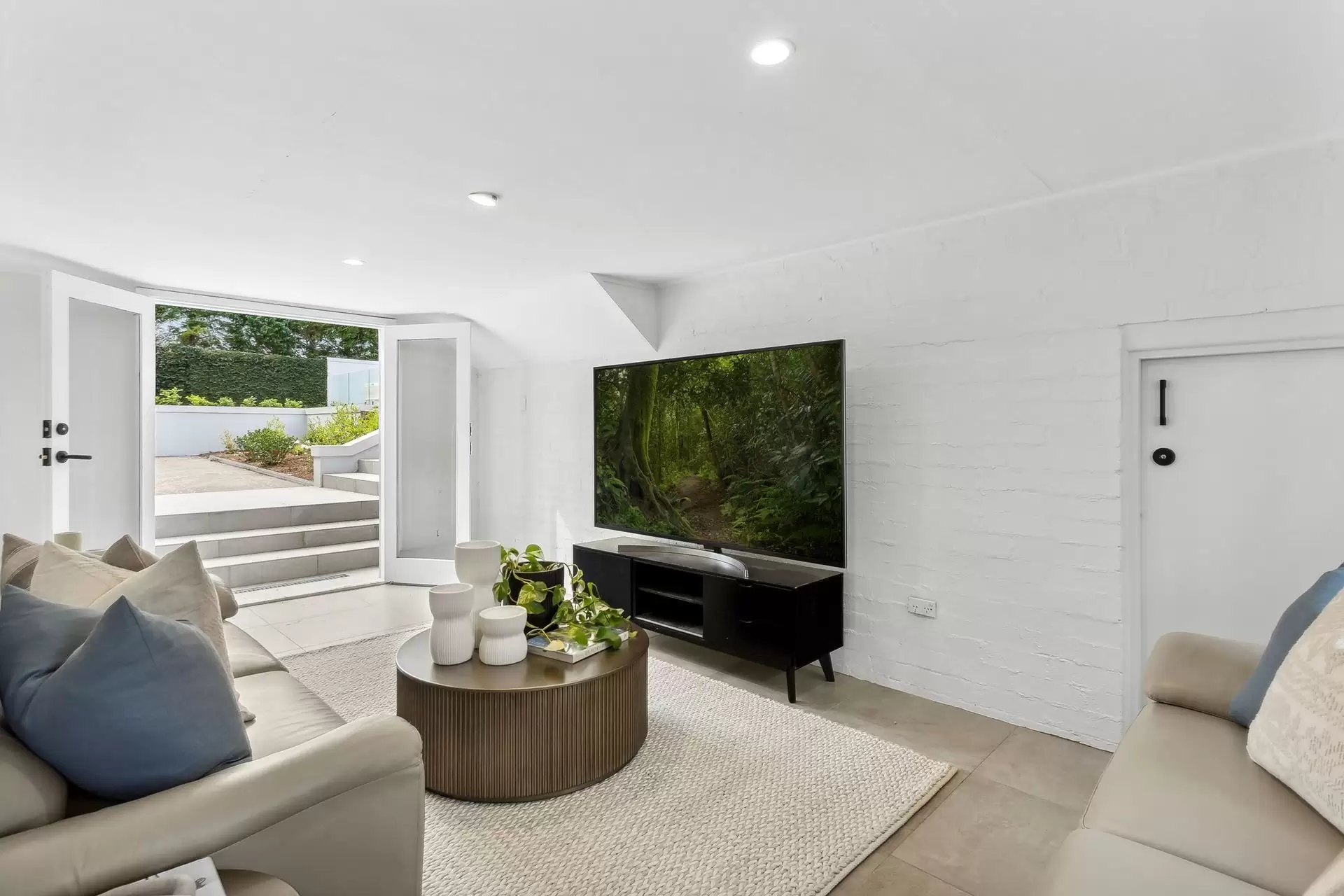 29 Margaret Street, Roseville Auction by Chan Yahl - image 12