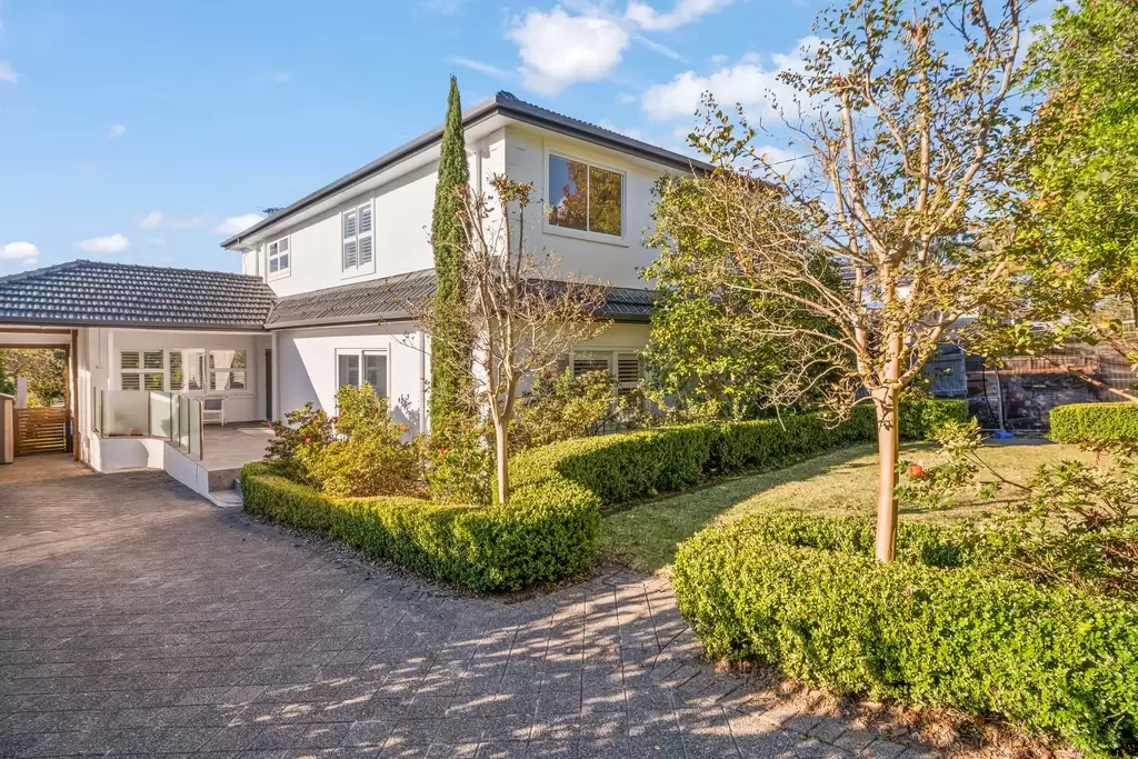 60 Catherine Street, St Ives Auction by Chan Yahl