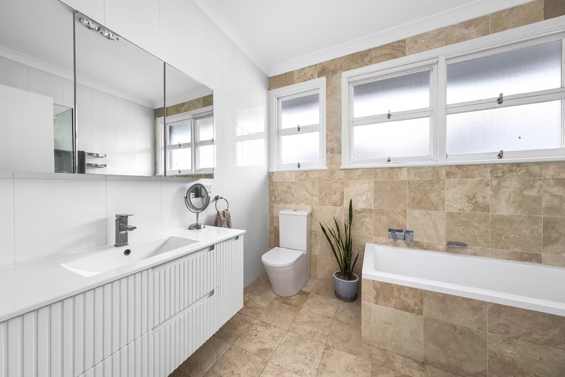 8 Barra Brui Crescent, St Ives For Sale by Chan Yahl - image 5