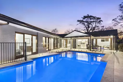 8 Barra Brui Crescent, St Ives For Sale by Chan Yahl