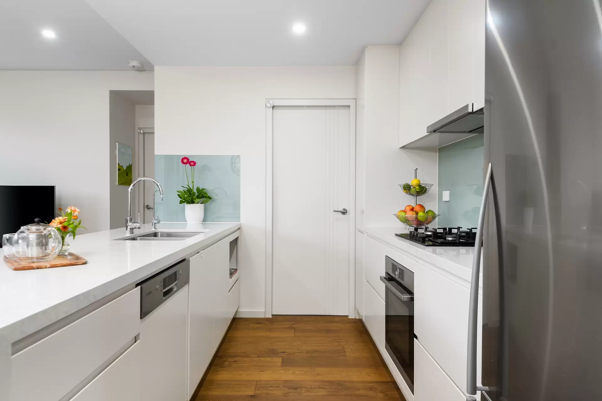 101/12 Shinfield Avenue, St Ives Auction by Chan Yahl - image 6
