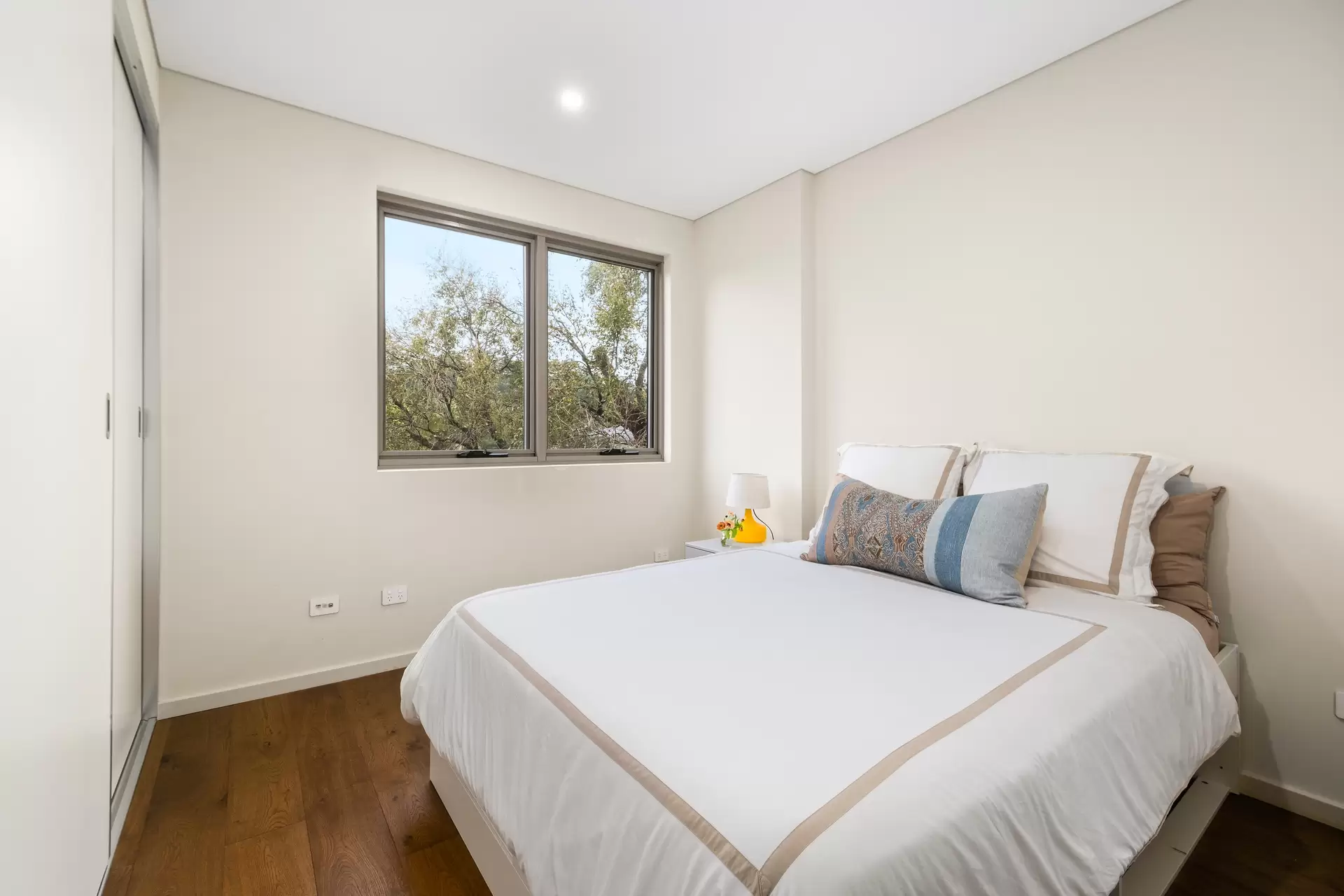 101/12 Shinfield Avenue, St Ives Auction by Chan Yahl - image 10