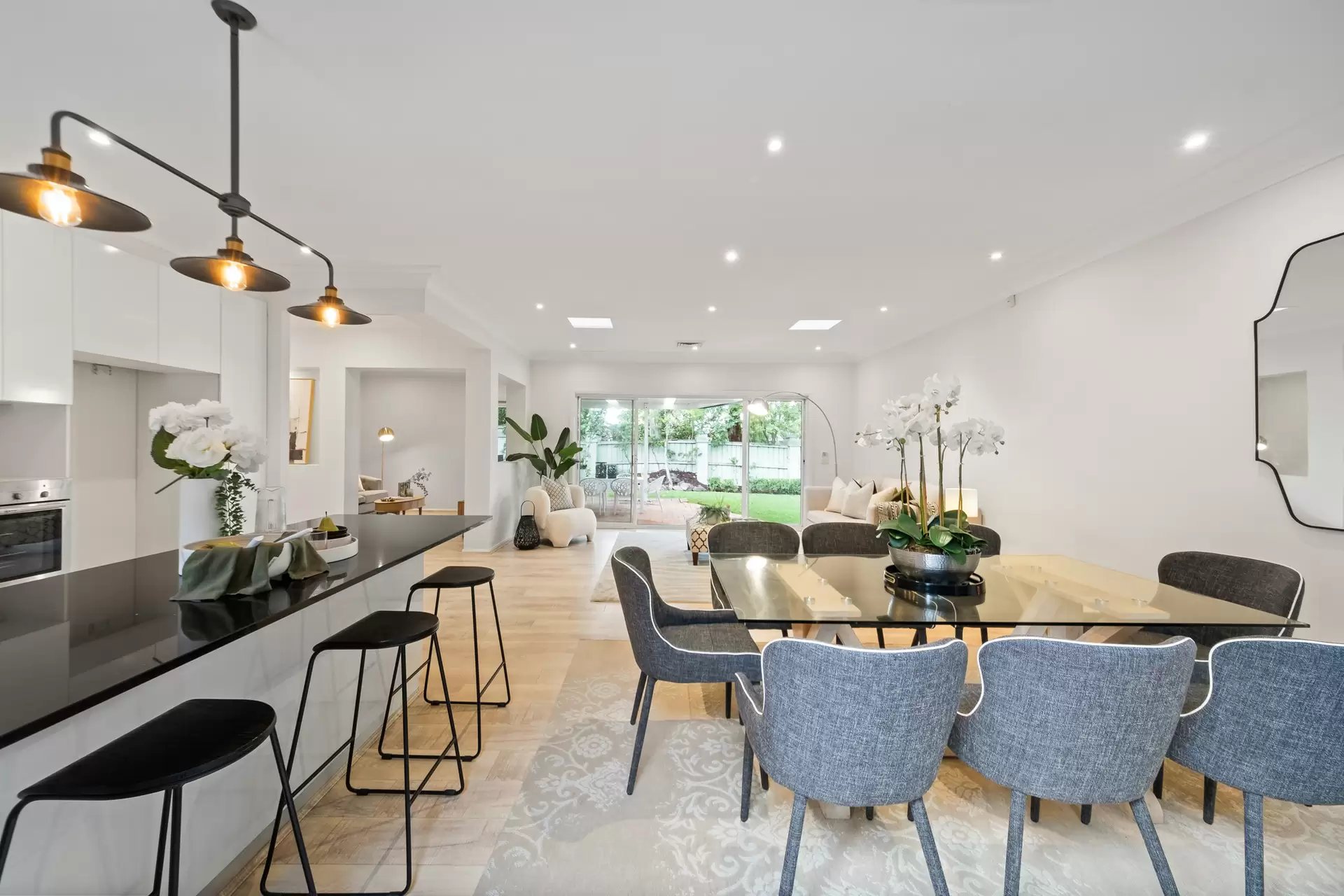 10 Cates Place, St Ives Auction by Chan Yahl - image 7