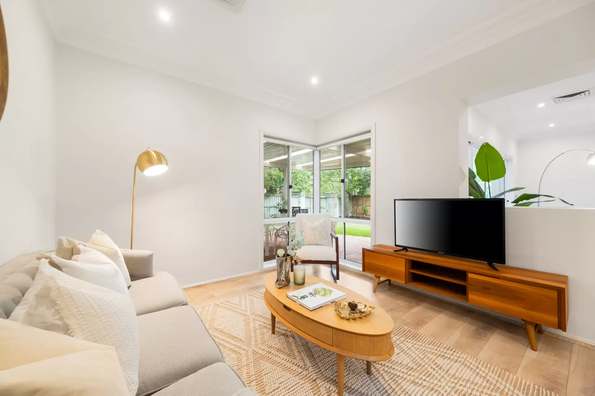10 Cates Place, St Ives Auction by Chan Yahl - image 10