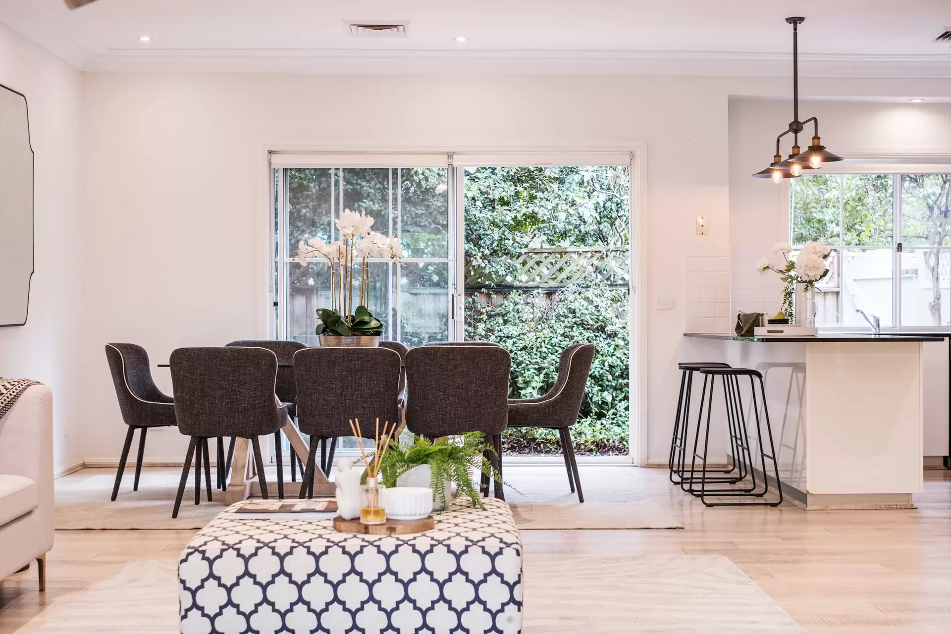 10 Cates Place, St Ives Auction by Chan Yahl - image 12