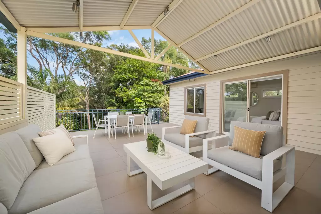 19 Catherine Street, St Ives Auction by Chan Yahl