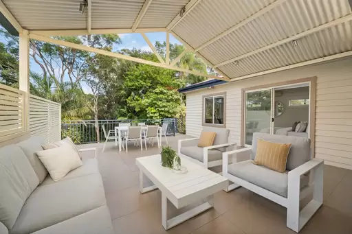 19 Catherine Street, St Ives Auction by Chan Yahl