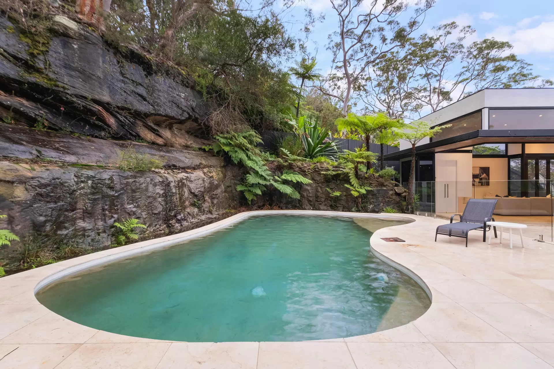 77 Cambourne Avenue, St Ives Auction by Chan Yahl - image 5