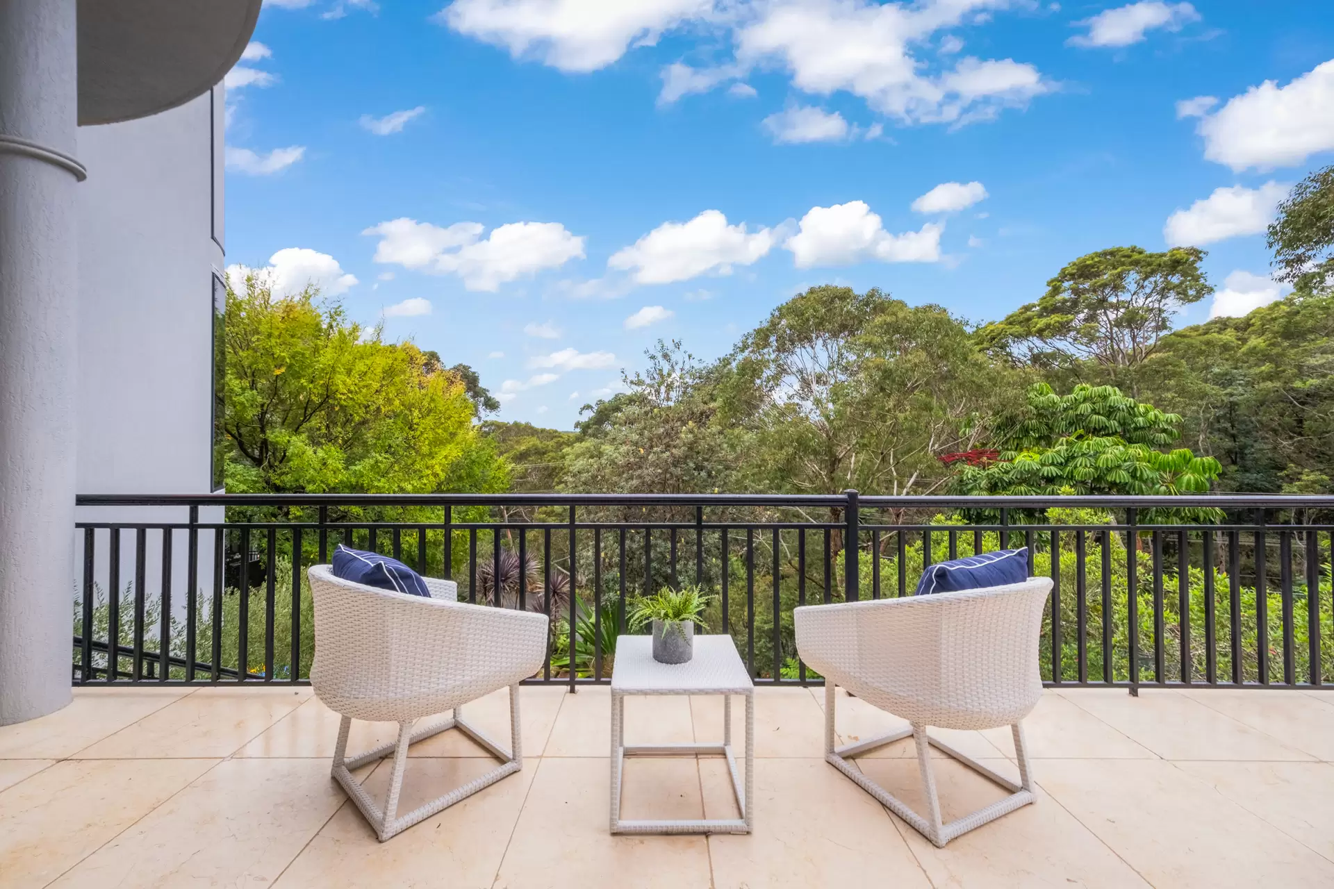77 Cambourne Avenue, St Ives Auction by Chan Yahl - image 26