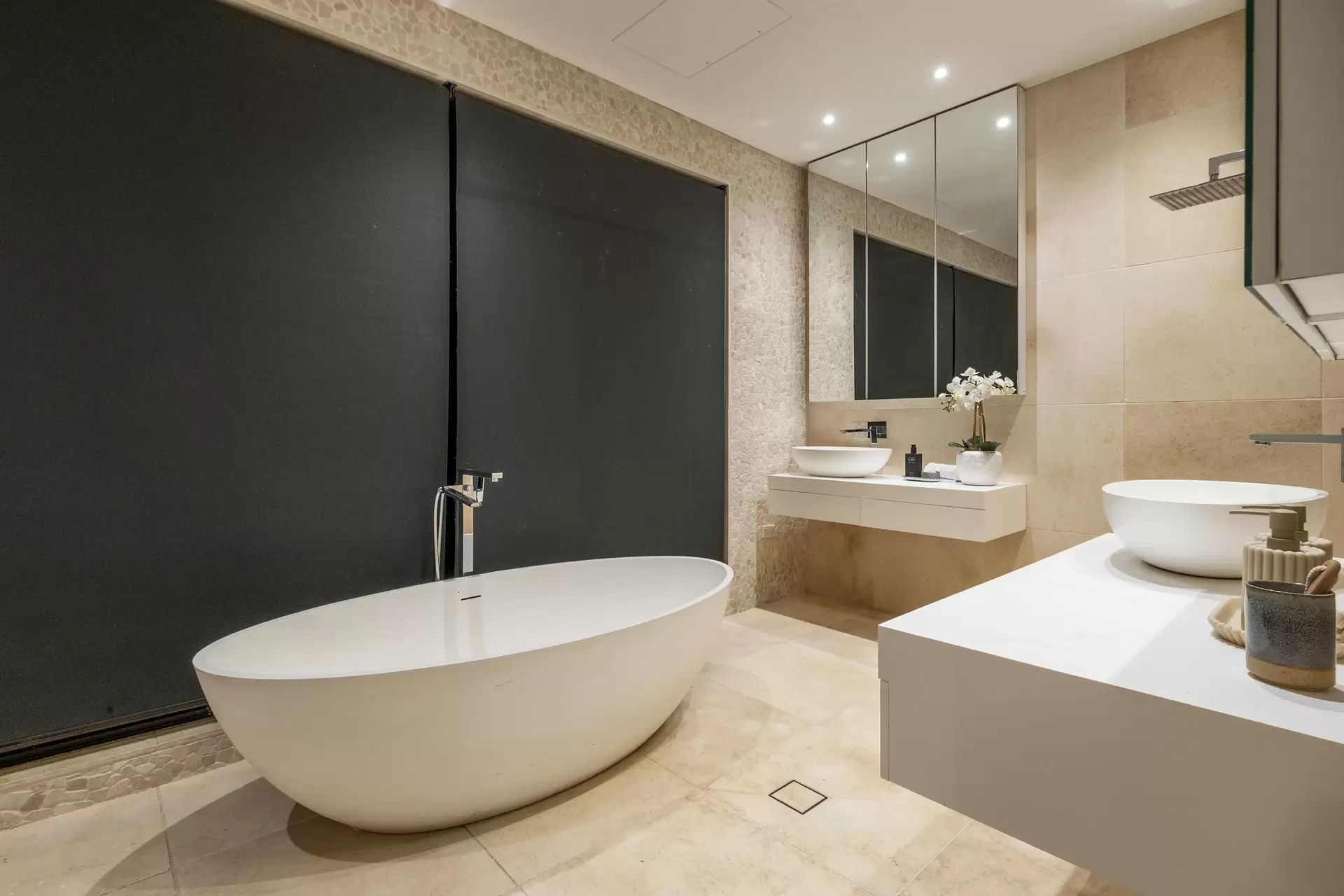 77 Cambourne Avenue, St Ives Auction by Chan Yahl - image 21
