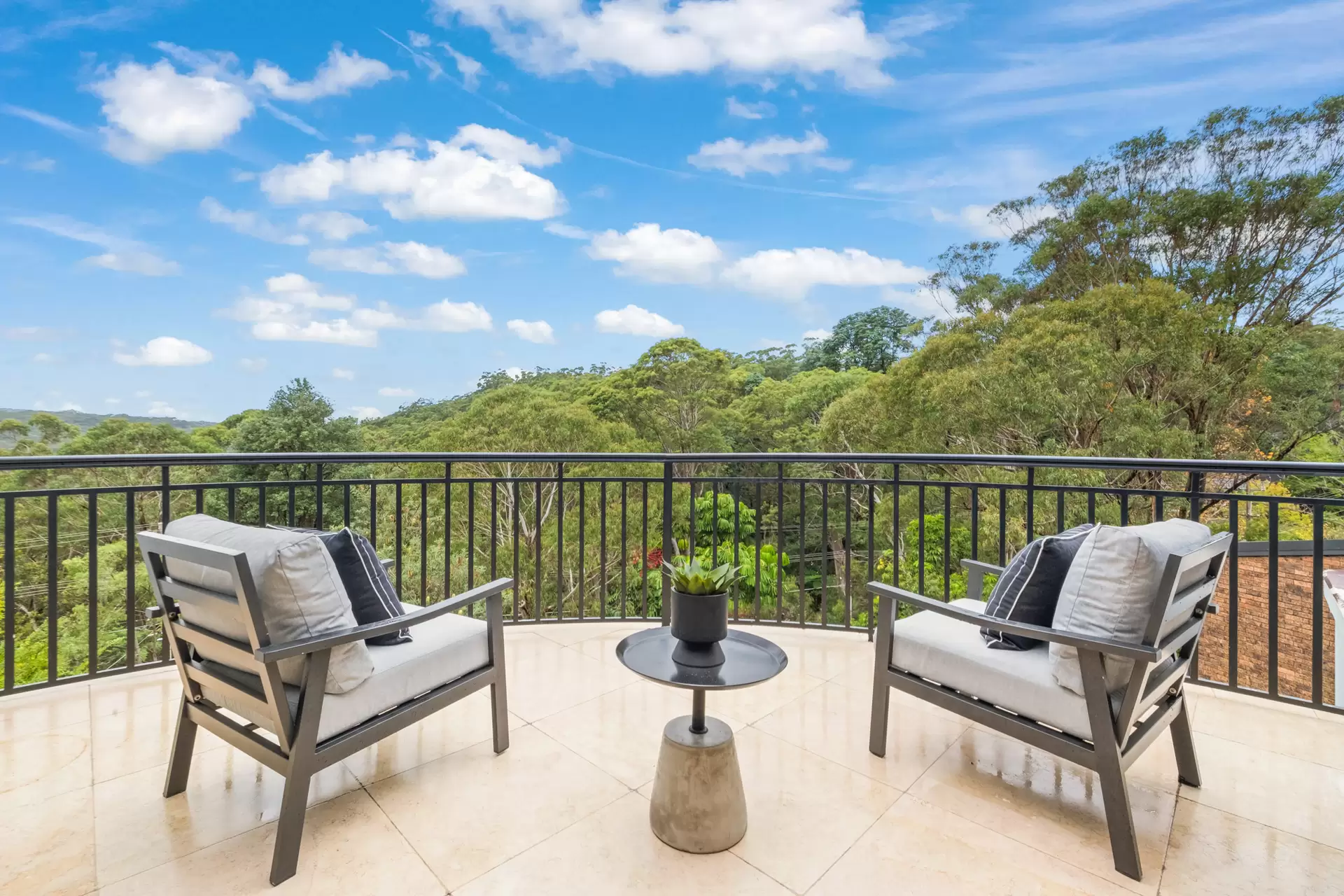 77 Cambourne Avenue, St Ives Auction by Chan Yahl - image 17
