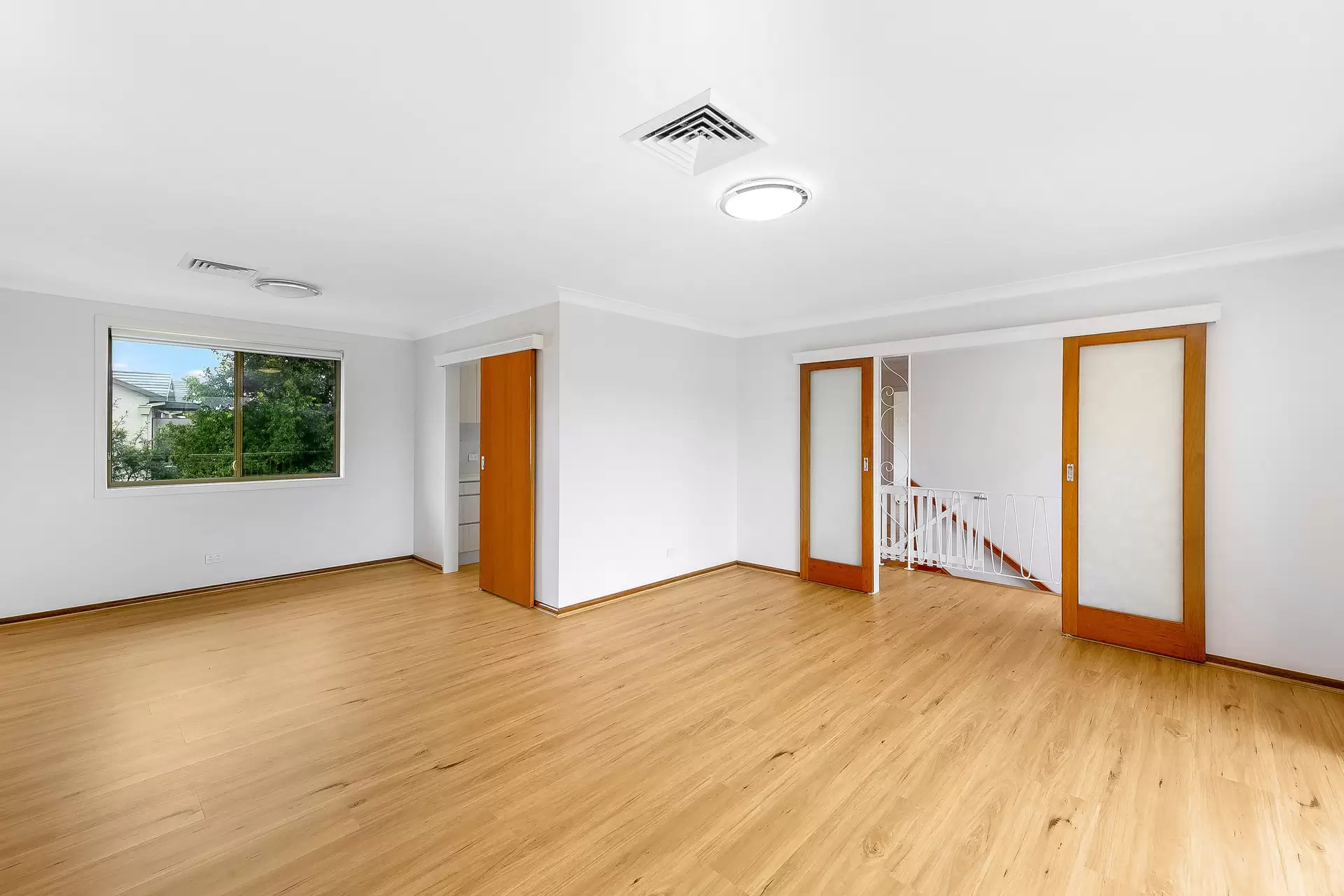 10 Drew Place, Belrose Leased by Chan Yahl - image 4