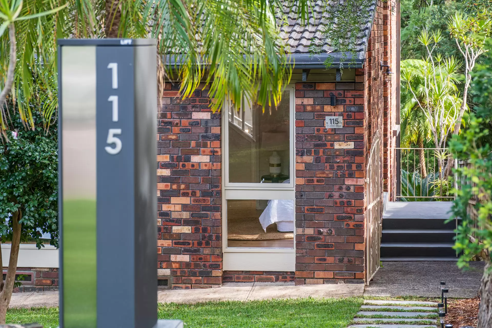 115 St Johns Avenue, Gordon Auction by Chan Yahl - image 2