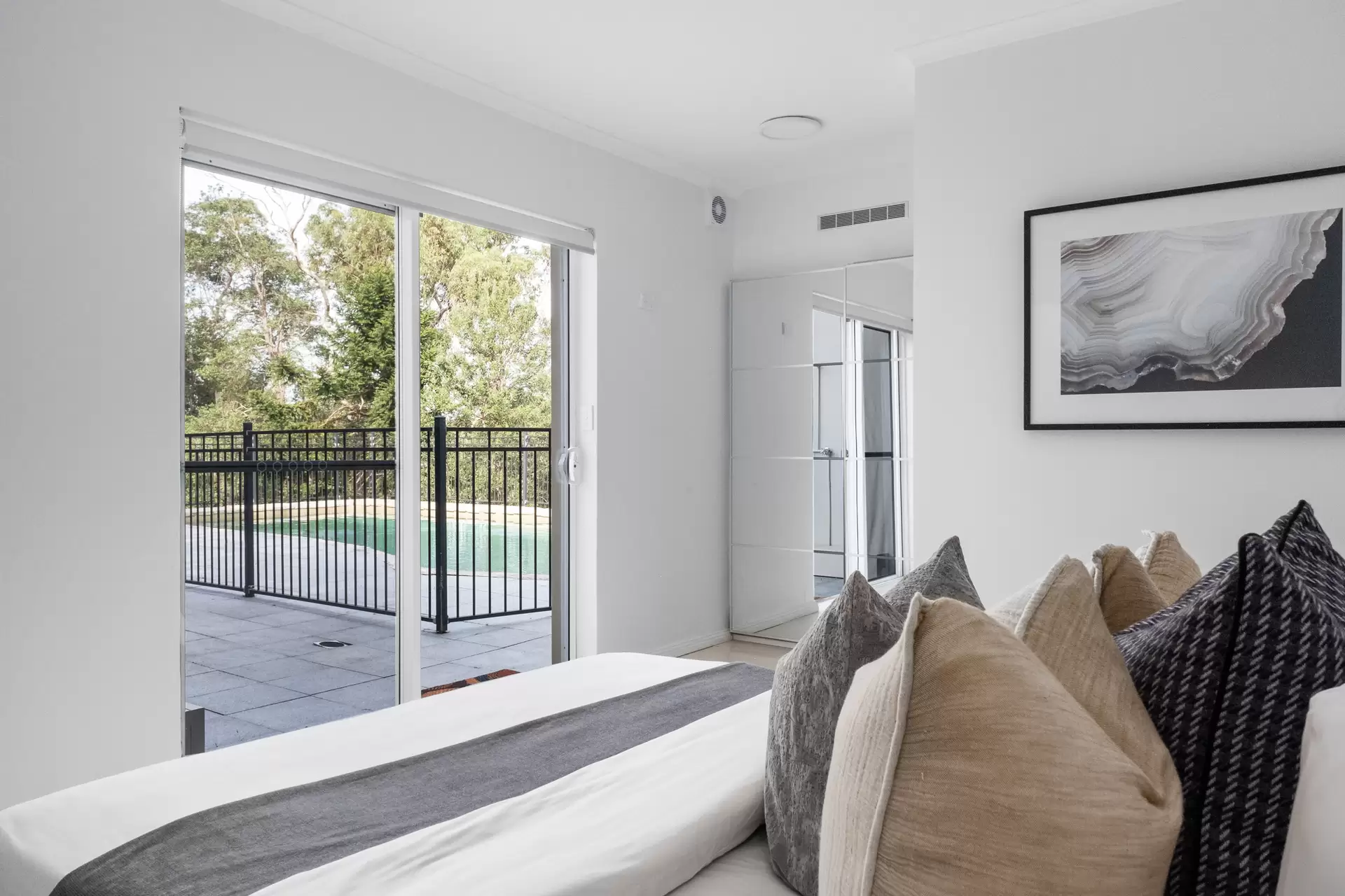 19 Fairlight Avenue, East Killara Auction by Chan Yahl - image 30