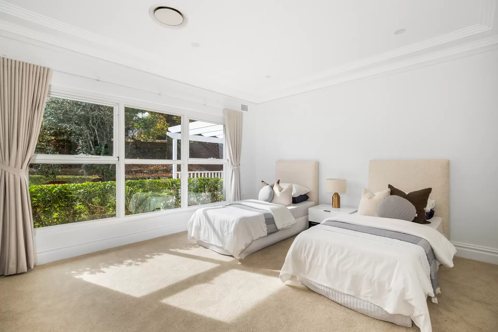 19 Fairlight Avenue, East Killara Auction by Chan Yahl - image 20