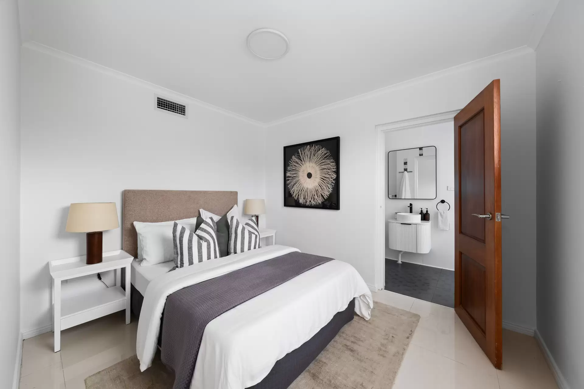 19 Fairlight Avenue, East Killara Auction by Chan Yahl - image 32