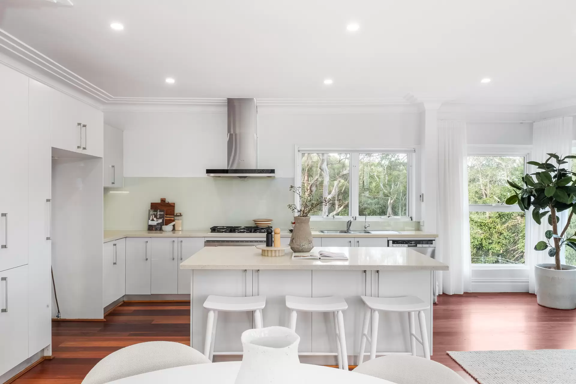 19 Fairlight Avenue, East Killara Auction by Chan Yahl - image 14