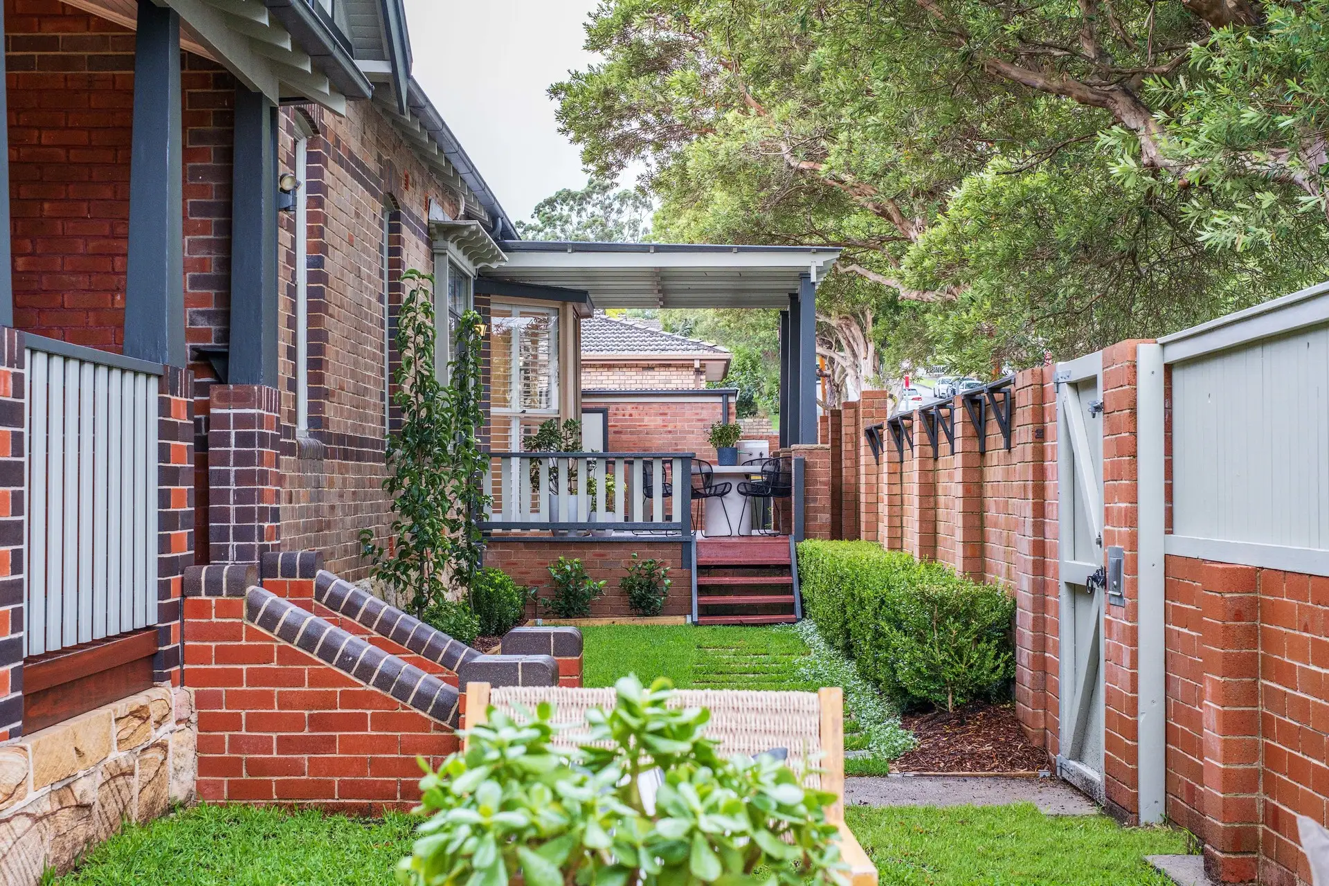 1 Tulip Street, Chatswood Sold by Chan Yahl - image 2