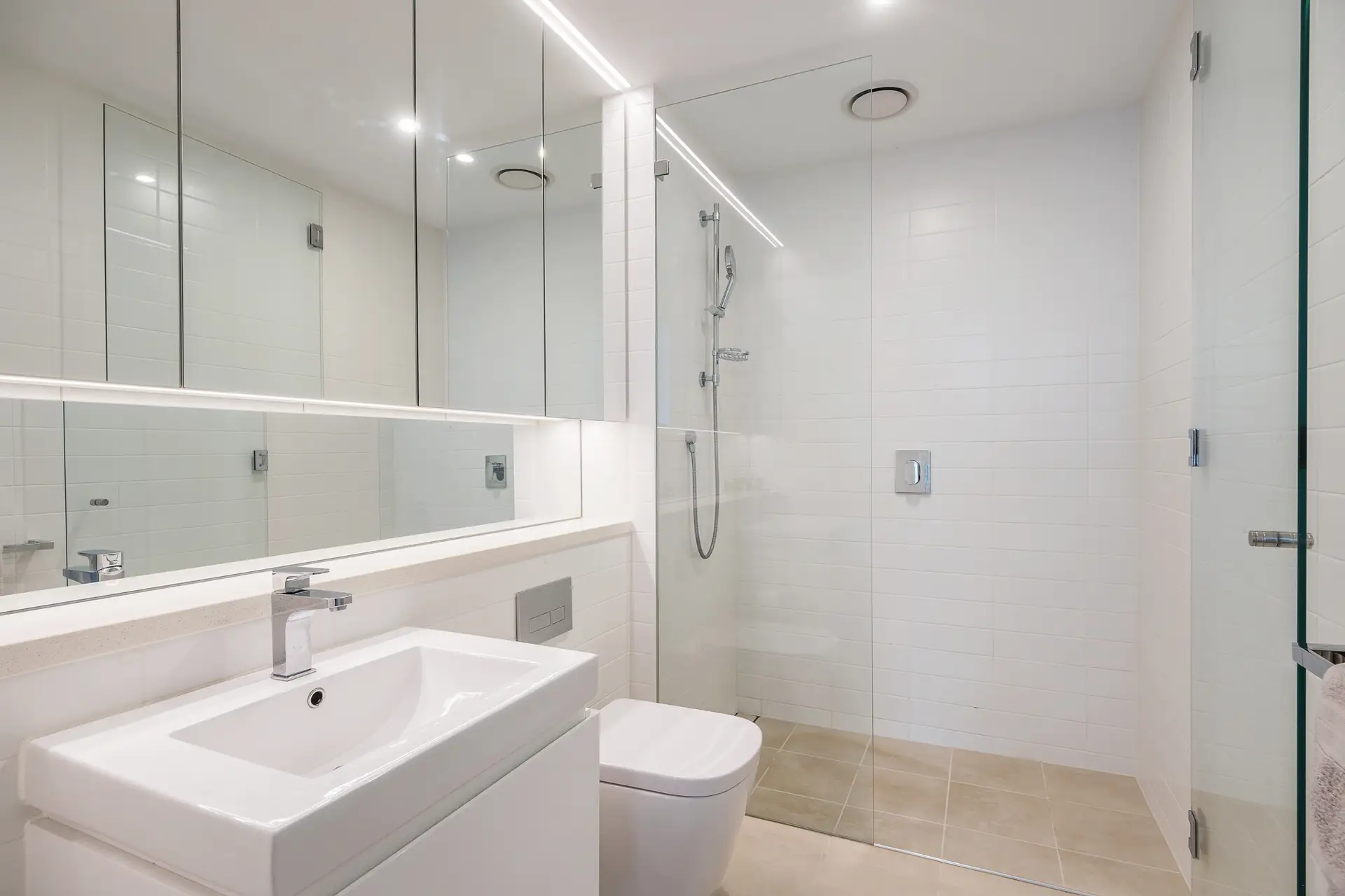11/8 Shout Ridge, Lindfield Sold by Chan Yahl - image 11
