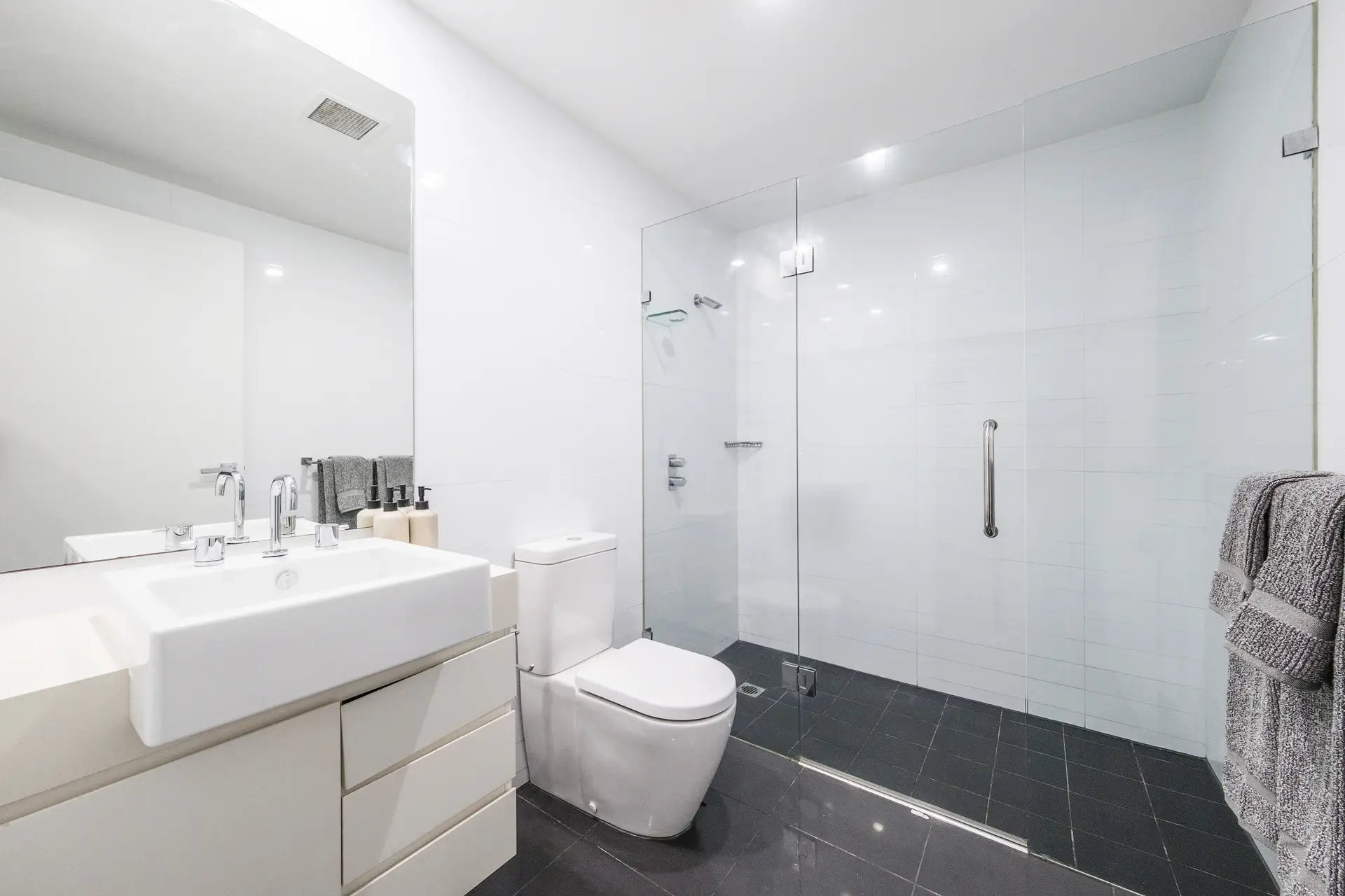 20/17 Powell Street, Killara Sold by Chan Yahl - image 16