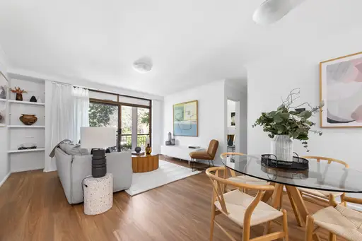 1/41-45 Broughton Road, Artarmon Sold by Chan Yahl