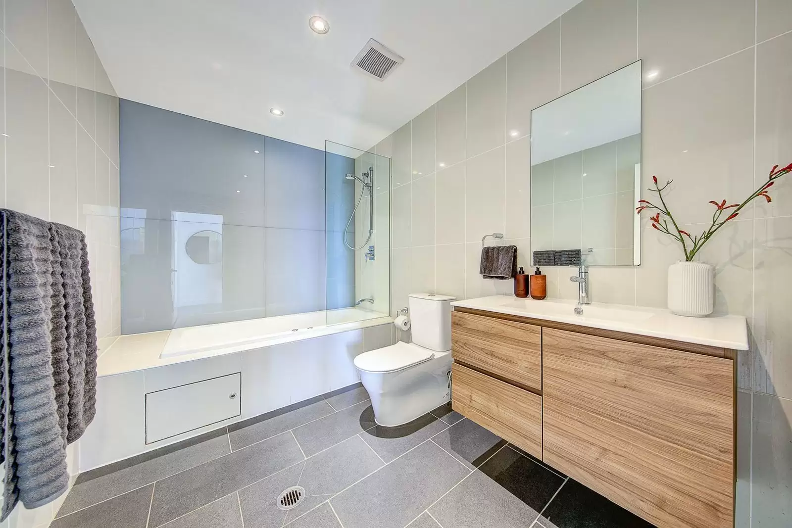 42/2-4 Finlay Road, Turramurra Sold by Chan Yahl - image 11