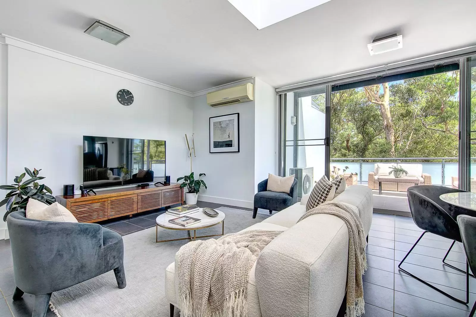 42/2-4 Finlay Road, Turramurra Sold by Chan Yahl - image 3