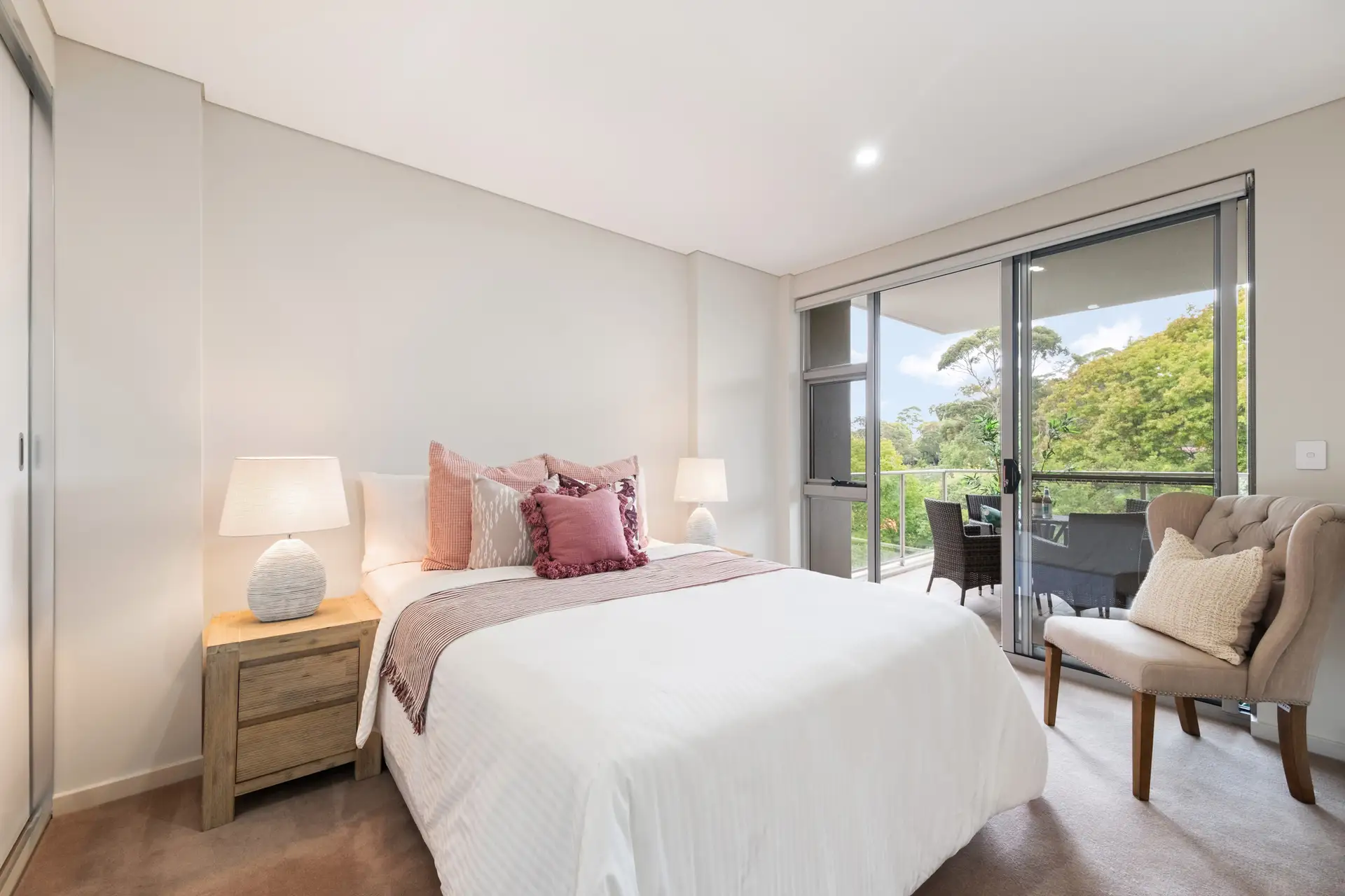 201/12 Shinfield Avenue, St Ives Sold by Chan Yahl - image 7