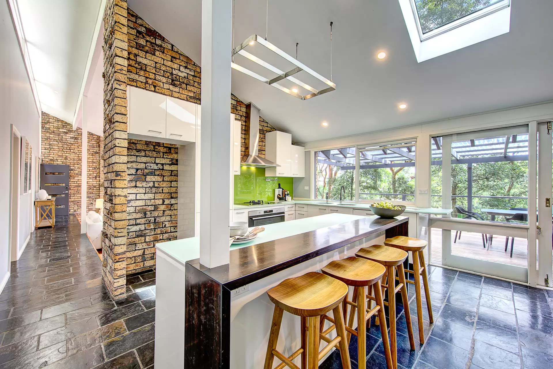 10 Clyde Place, Wahroonga Auction by Chan Yahl - image 4