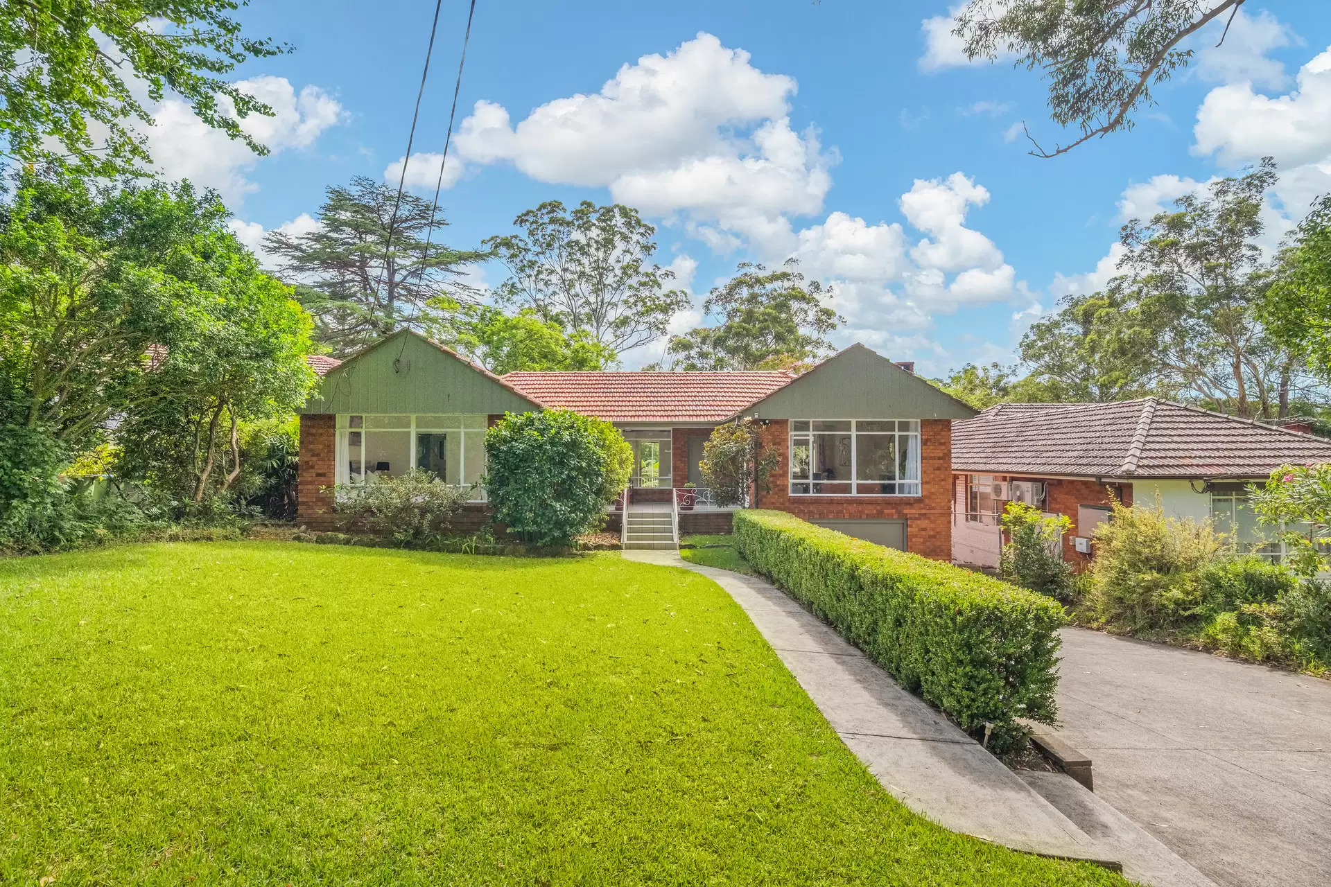 11 Cross Street, Pymble Auction by Chan Yahl - image 2