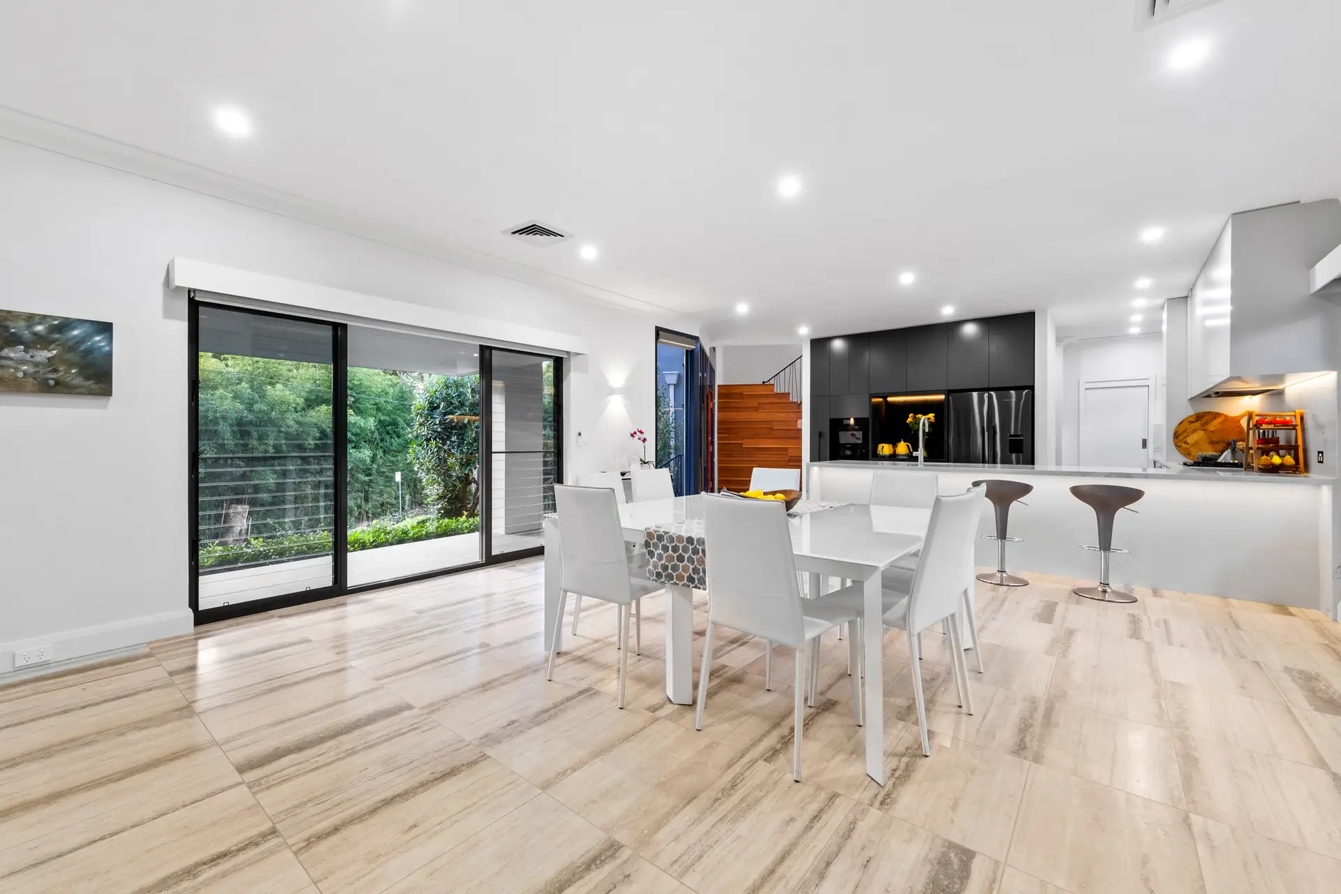 9a Burgoyne Street, Gordon Sold by Chan Yahl - image 2