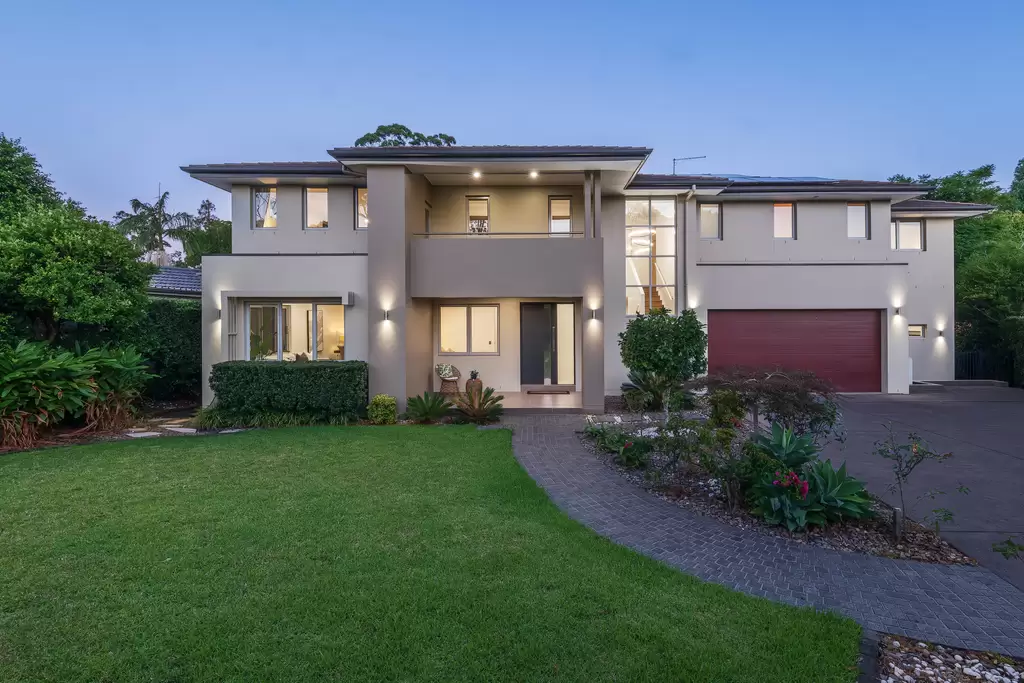 10 Richard Road, St Ives Auction by Chan Yahl
