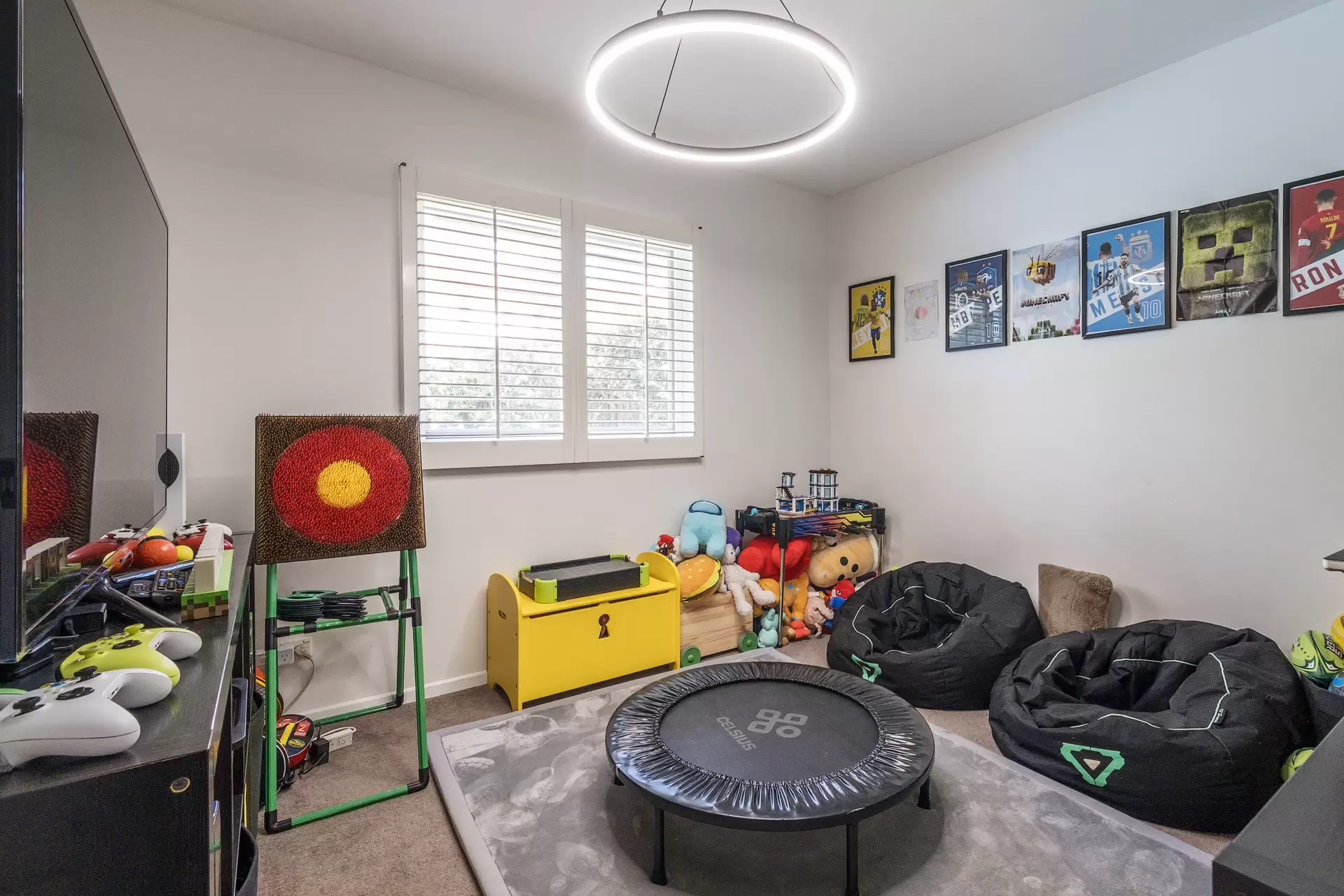 4 Gowrie Close, St Ives Auction by Chan Yahl - image 19