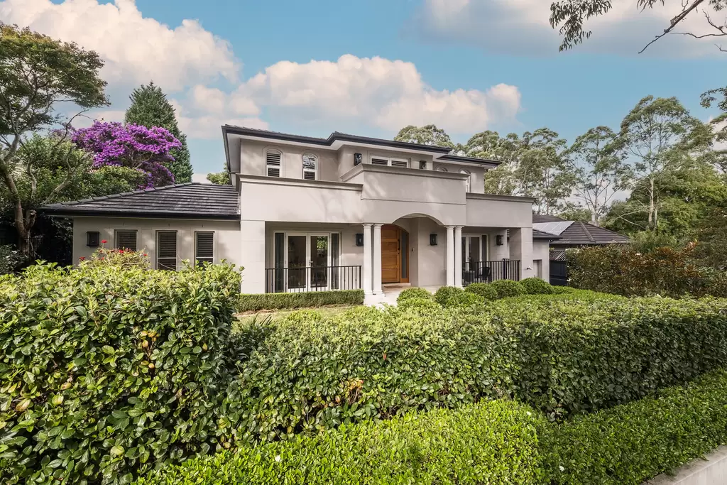 53 Bannockburn Road, Pymble Auction by Chan Yahl