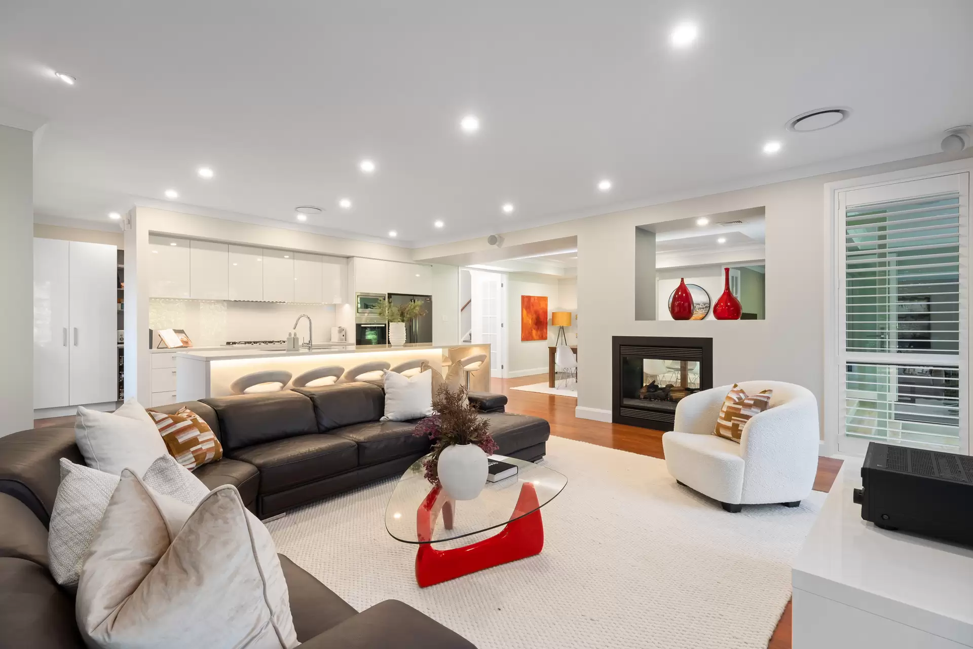 6 Fitzroy Avenue, Pymble Sold by Chan Yahl - image 4