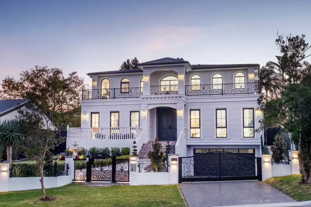 116 Collins Road, St Ives Auction by Chan Yahl