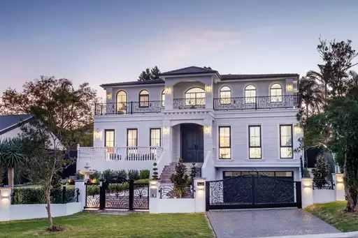 116 Collins Road, St Ives Auction by Chan Yahl
