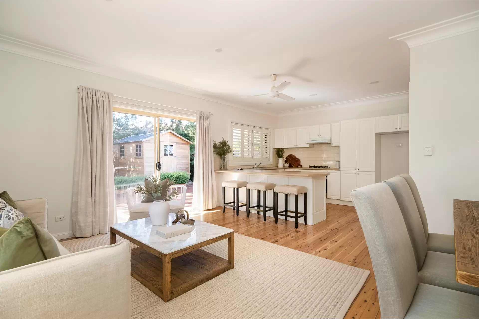 202A Fullers Road, Chatswood Auction by Chan Yahl - image 2