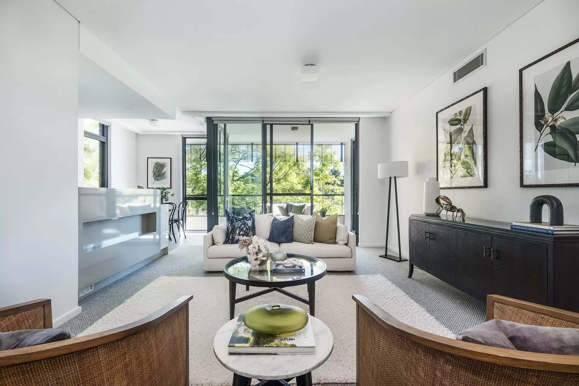 32/2 Marshall Avenue, Warrawee Auction by Chan Yahl - image 3