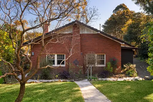 3 Shirley Road, Roseville Sold by Chan Yahl
