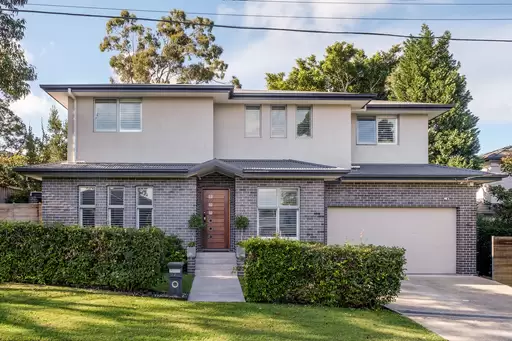 2 Lyon Avenue, Turramurra Auction by Chan Yahl
