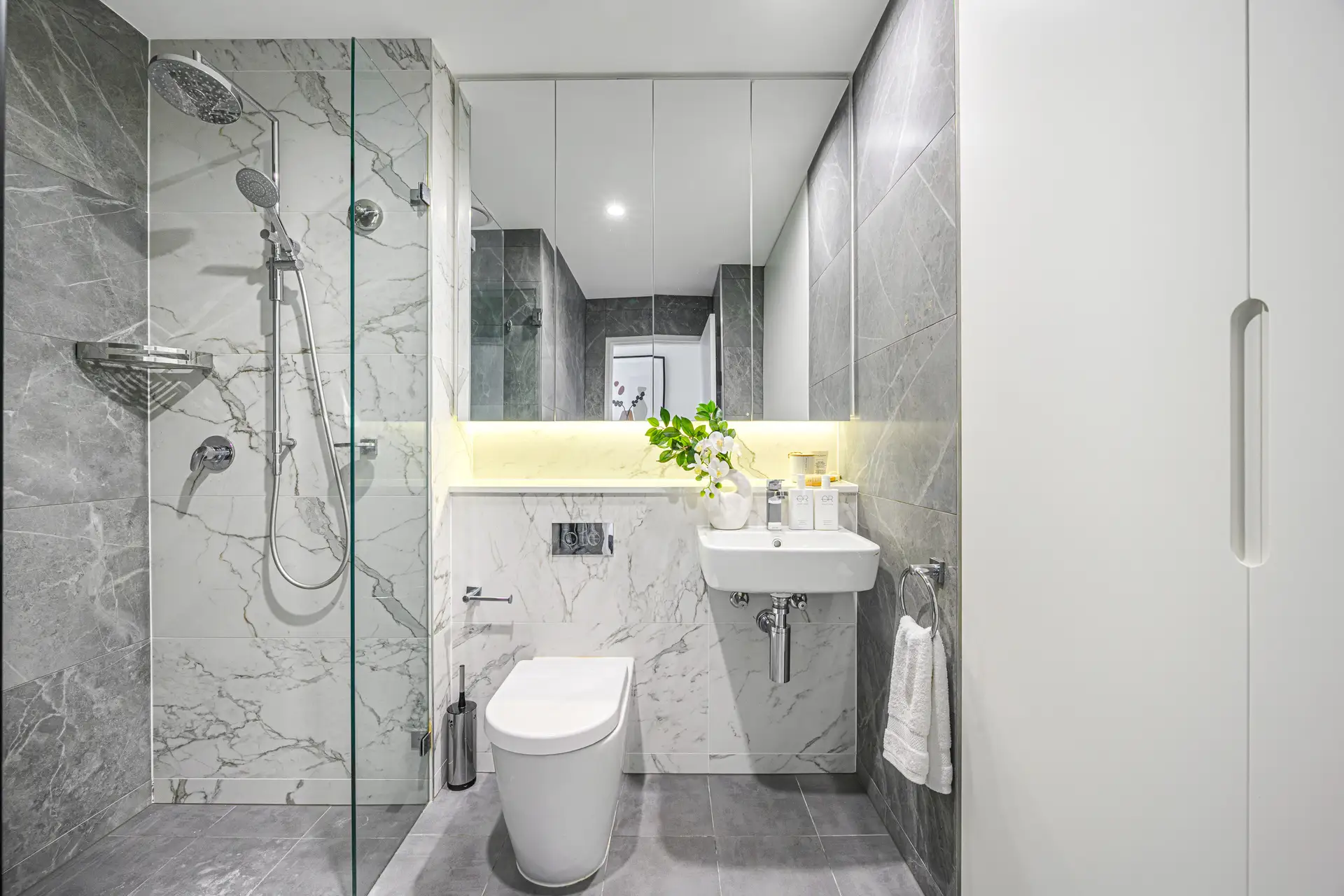 B502/35 Little Street, Lane Cove Sold by Chan Yahl - image 12