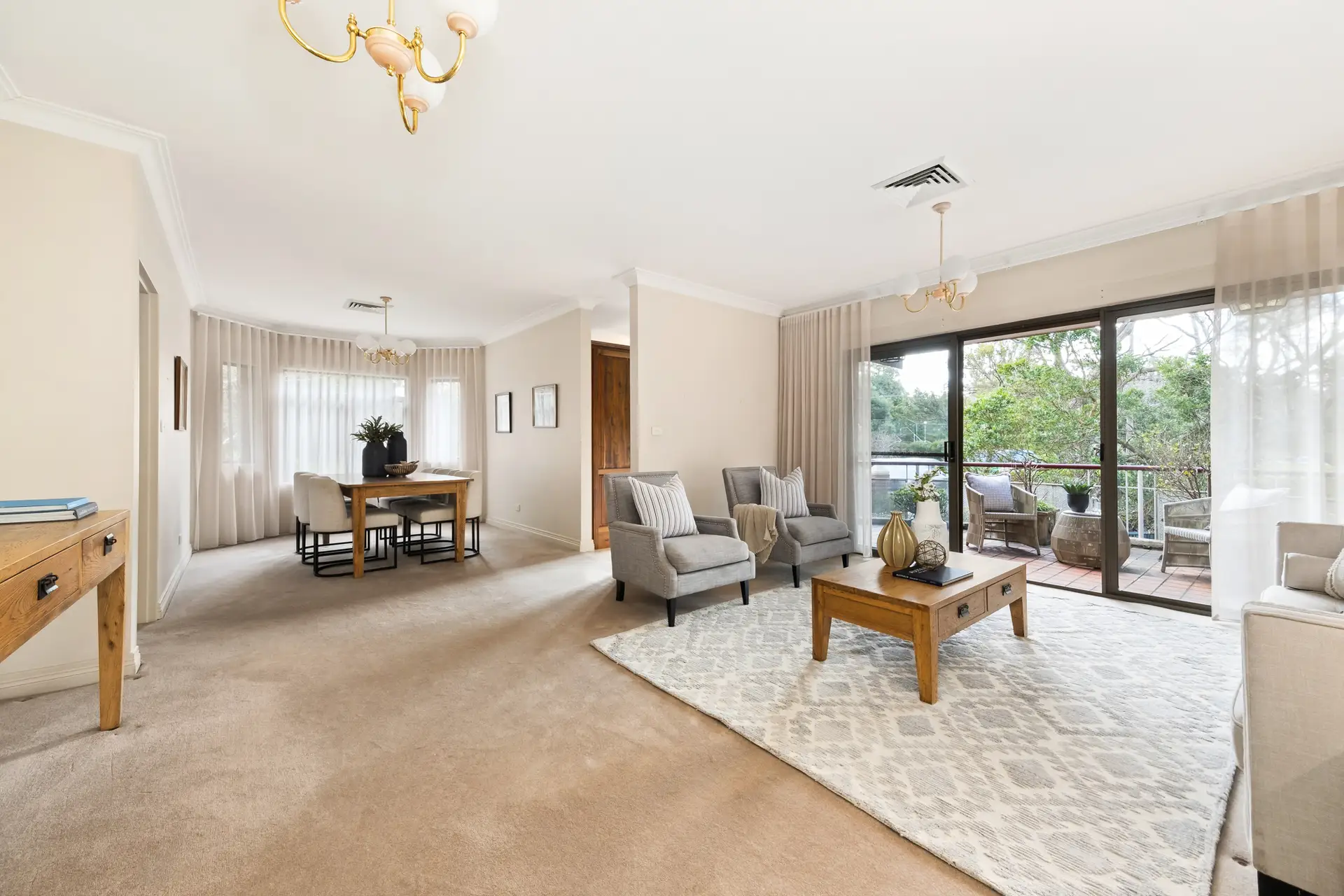 3/3 Telegraph Road, Pymble Sold by Chan Yahl - image 1