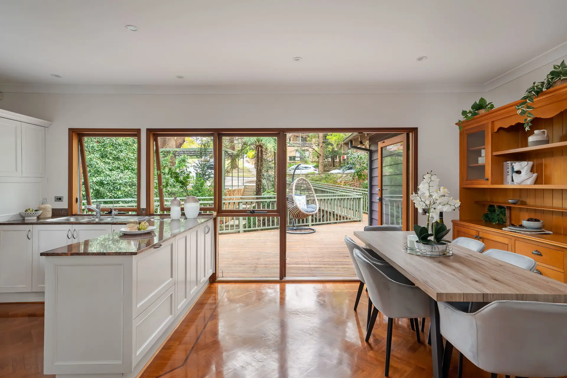 18 Peckham Avenue, Chatswood Sold by Chan Yahl - image 3
