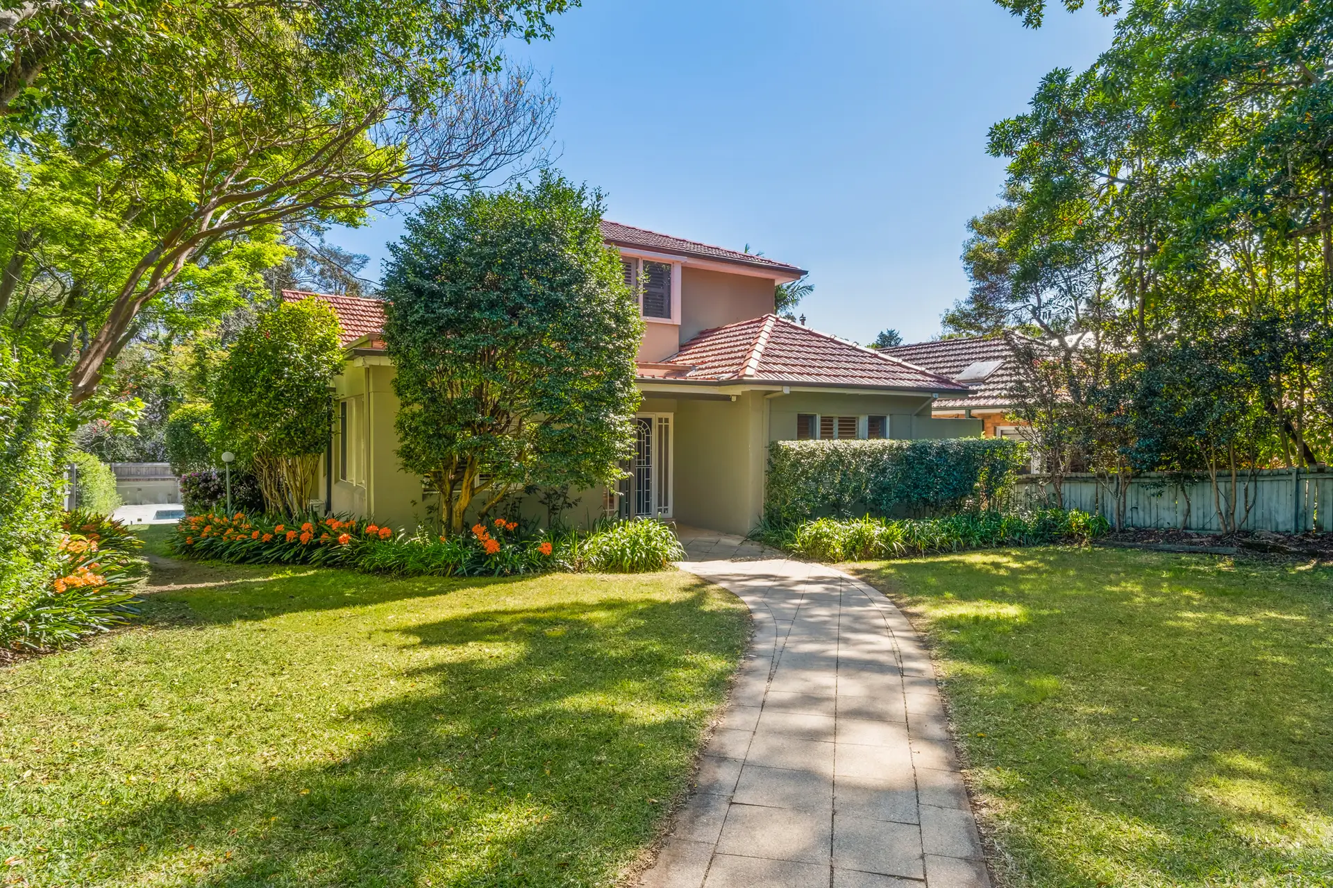 119 Livingstone Avenue, Pymble Sold by Chan Yahl - image 2