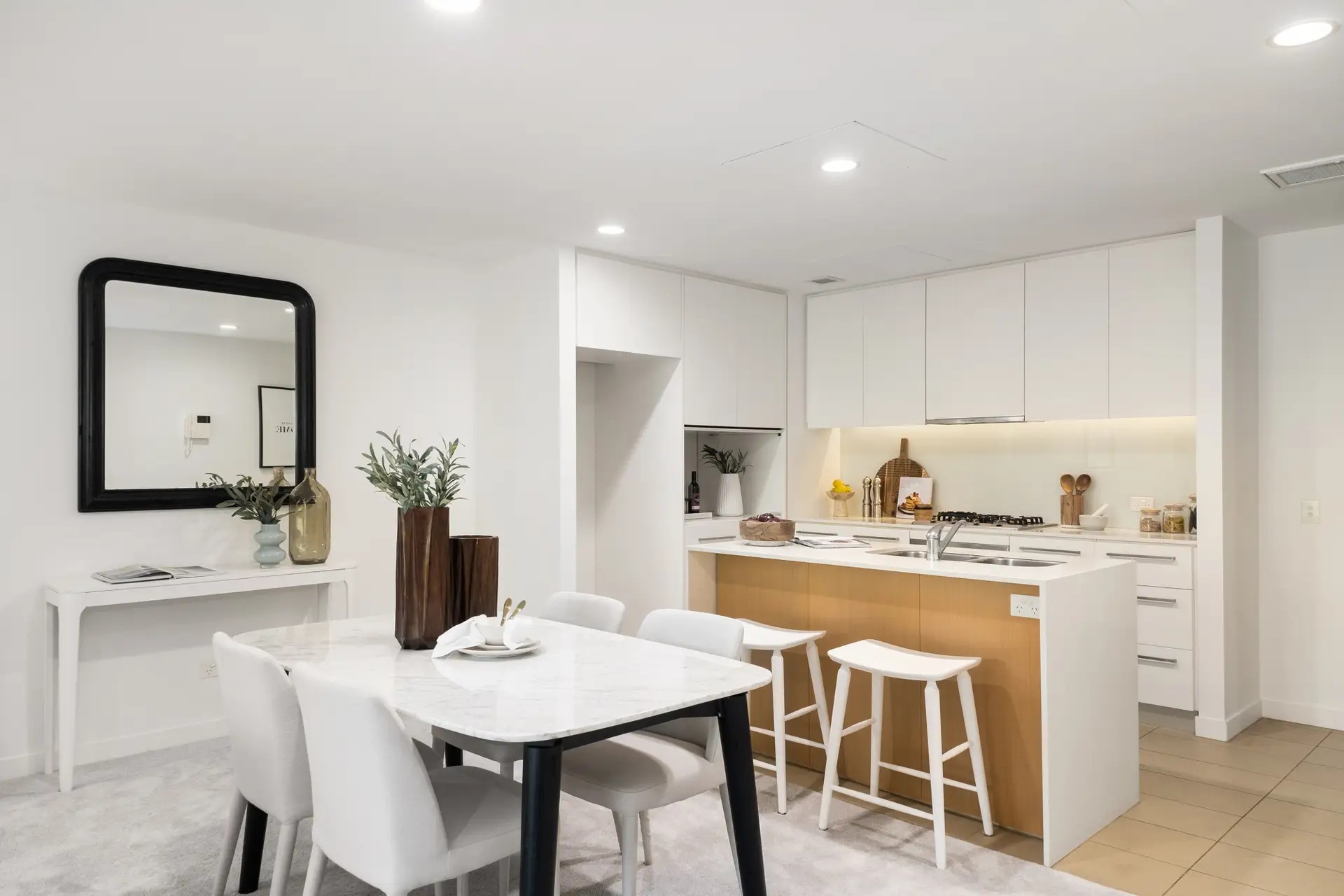 306/7 Gladstone Parade, Lindfield Sold by Chan Yahl - image 5