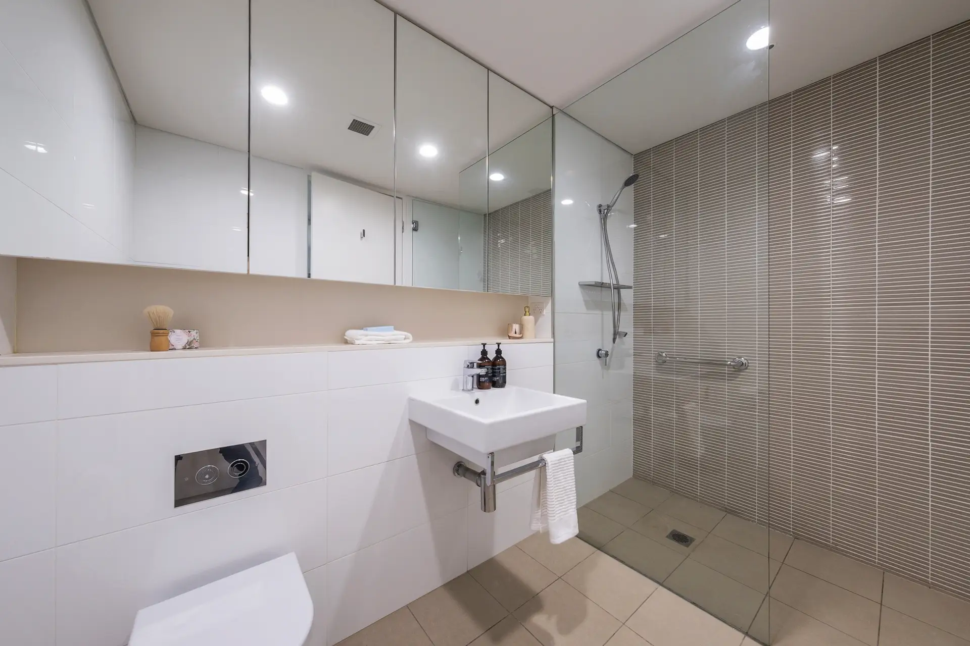 306/7 Gladstone Parade, Lindfield Sold by Chan Yahl - image 12