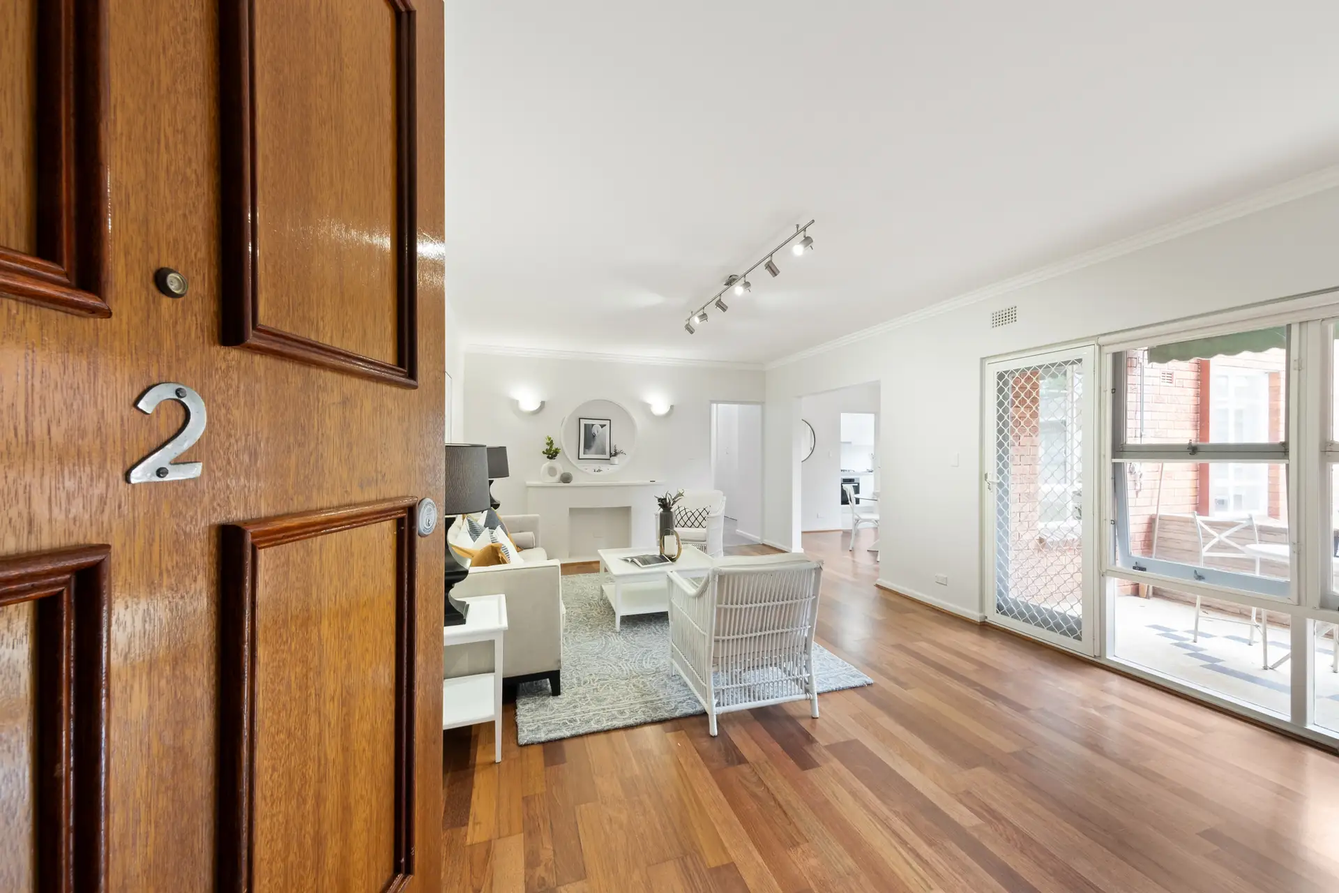 2/33A Lorne Avenue, Killara Sold by Chan Yahl - image 14