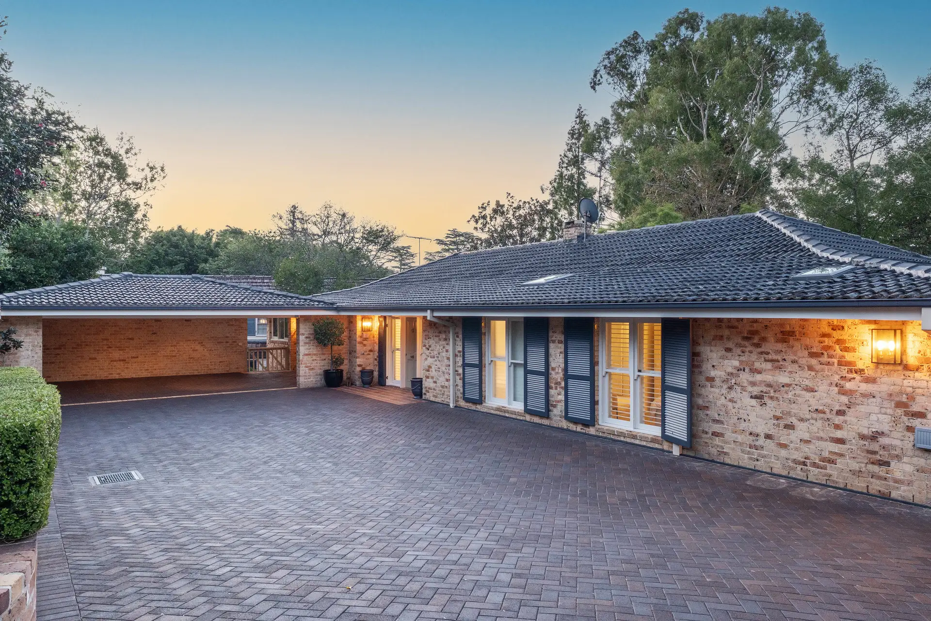 10 Douglas Street, St Ives Sold by Chan Yahl - image 2